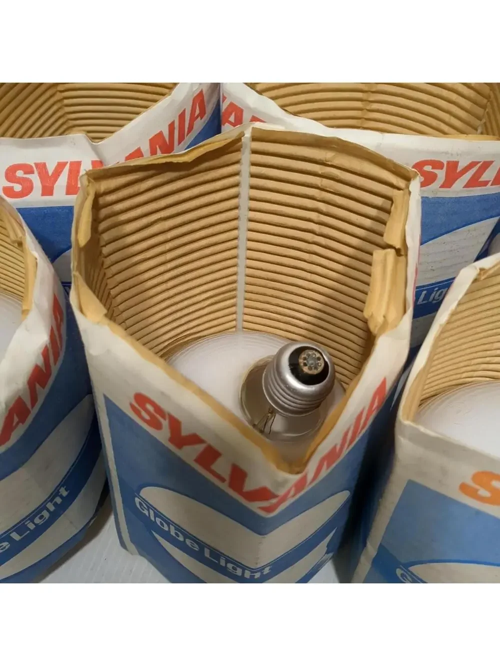 6 Nos Sylvania 40 Watt Globe  Soft White Light Bulbs Frosted